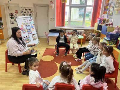 Ден на четенето - ДГ Мечо Пух - Долни Чифлик