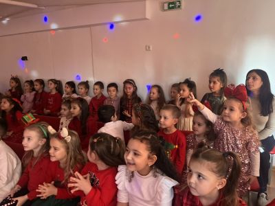 Коледна магия - ДГ Мечо Пух - Долни Чифлик