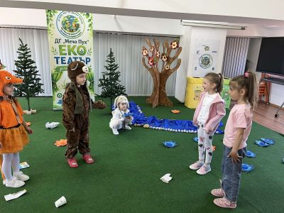 Еко театър - ДГ Мечо Пух - Долни Чифлик