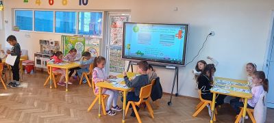Клуб На работа ръчички - ДГ Мечо Пух - Долни Чифлик